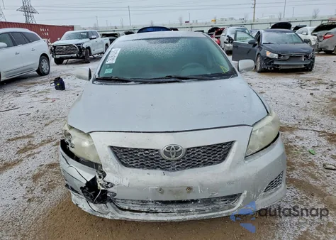 2010 Toyota Corolla Base z USA, uszkodzony, nr VIN 1NXBU4EEXAZ186242